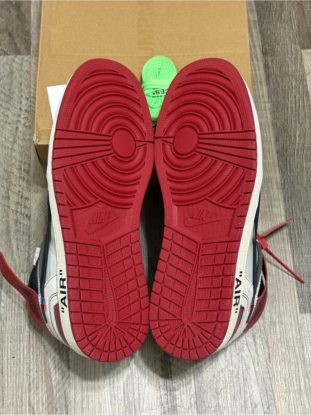 Jordan 1 High Chicago x Off White
